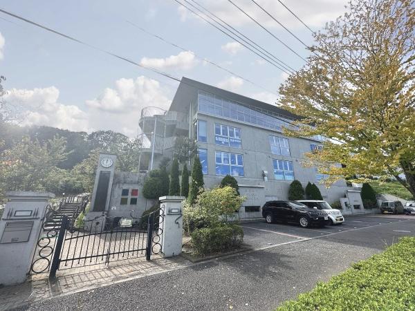 プレセダンヒルズ南大沢中古マンション(みなみ野敬愛保育園)