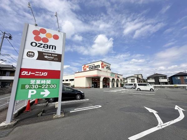 八王子市川町の中古一戸建て(スーパーオザム大楽寺店)