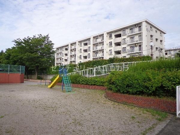 グリーンコープ松が谷４号棟　中古マンション