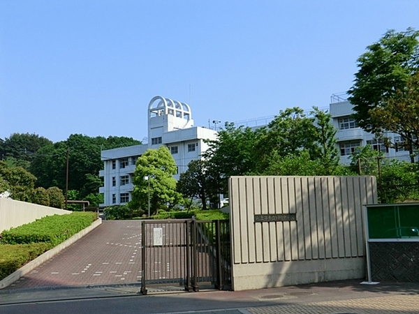 八王子市別所2丁目の中古一戸建て(八王子市立別所中学校)