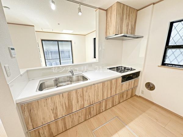 八王子市弐分方町　中古一戸建て