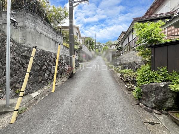 八王子市初沢町の中古一戸建て