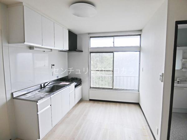 八王子市西寺方町　店舗付住宅