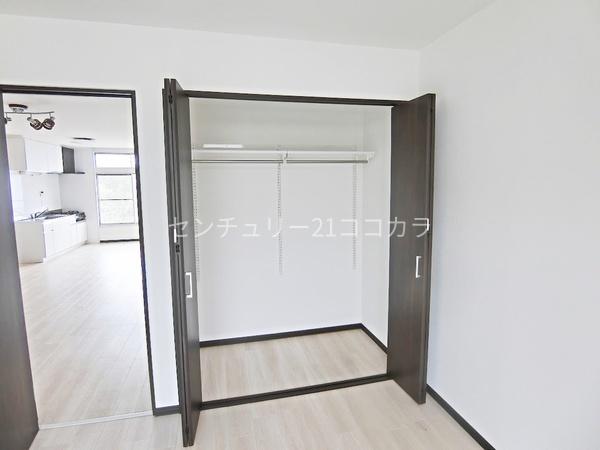 八王子市西寺方町　店舗付住宅