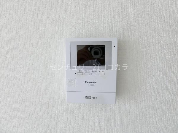 八王子市西寺方町　店舗付住宅