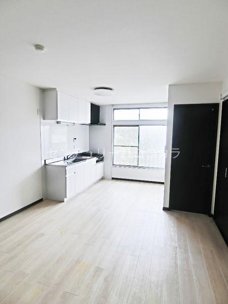 八王子市西寺方町　店舗付住宅