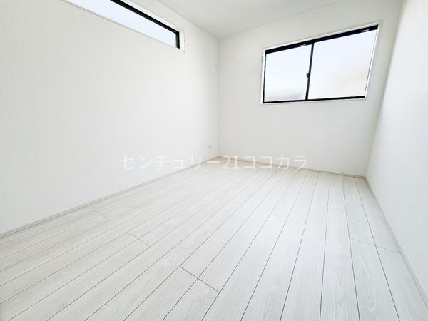 相模原市南区麻溝台8丁目　新築一戸建て・全2棟　2号棟