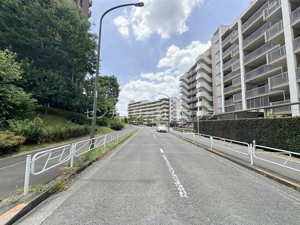 レーベンリヴァーレ南大沢ヒルズ棟　中古マンション