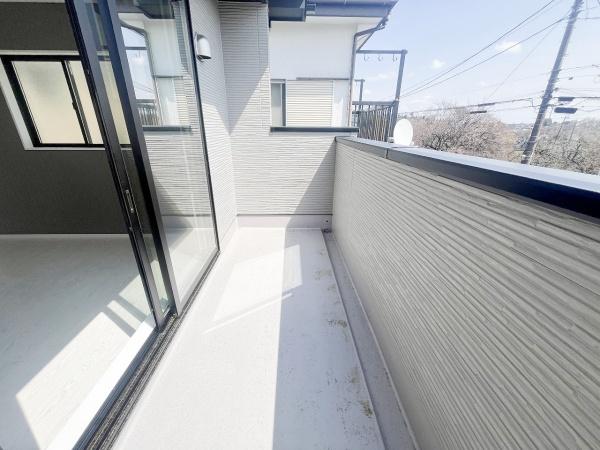 八王子市緑町　新築一戸建て　2号棟