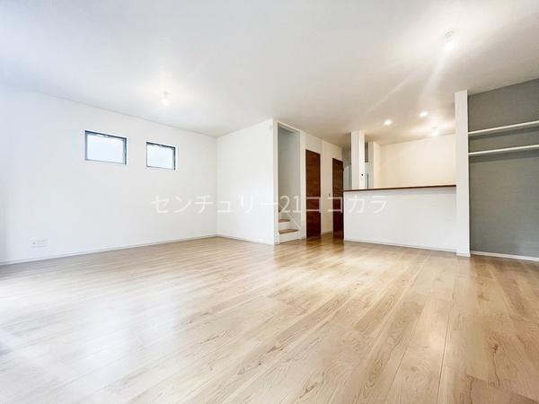 八王子市鑓水　新築一戸建て　1号棟