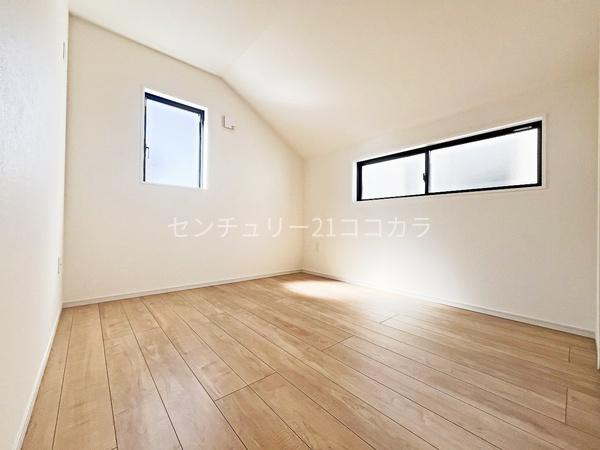 八王子市西寺方町　新築一戸建て