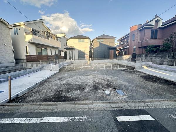 八王子市大和田町2丁目　新築一戸建て　全3棟　2号棟