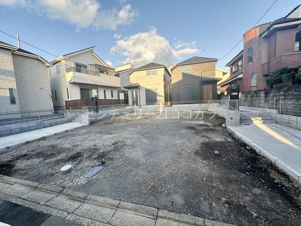 八王子市大和田町2丁目　新築一戸建て　全3棟　2号棟
