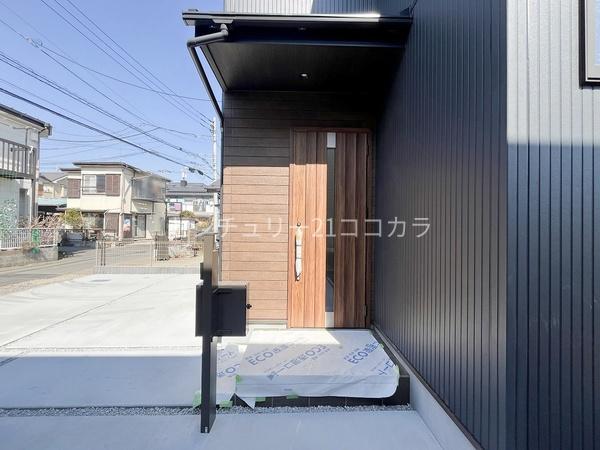 八王子市諏訪町　新築一戸建て