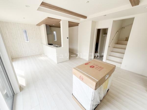 八王子市南陽台3丁目　新築一戸建て
