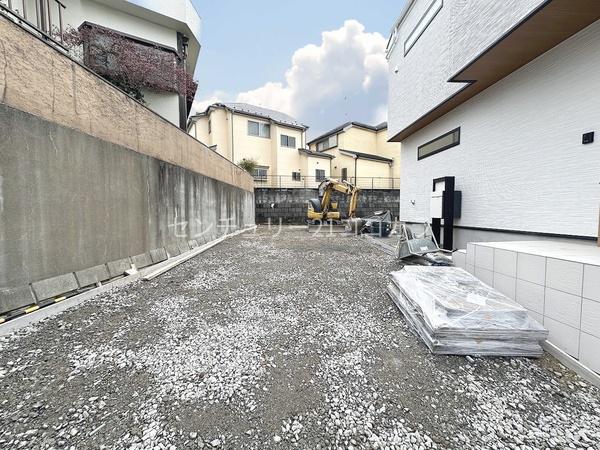 八王子市絹ケ丘　新築一戸建て