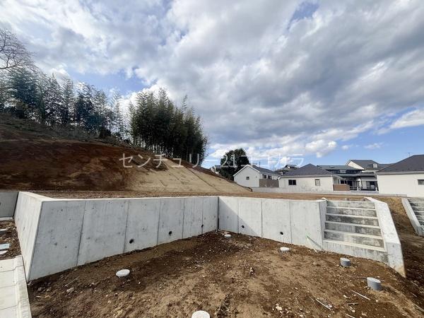 八王子市中山　土地　4区画　建築条件なし