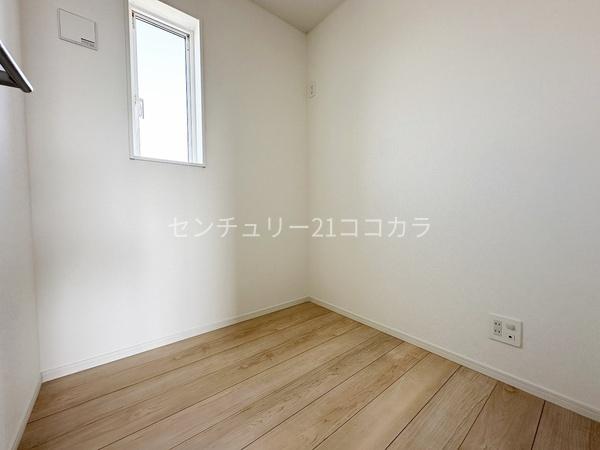 八王子市諏訪町　新築一戸建て　3号棟