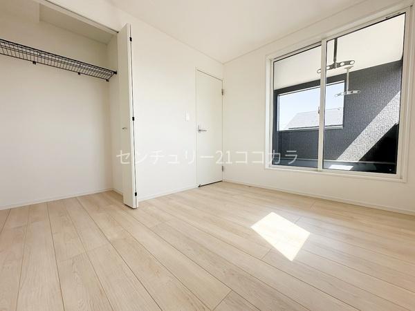 八王子市諏訪町　新築一戸建て　3号棟