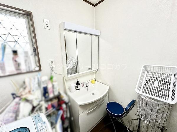 八王子市館町の中古一戸建て
