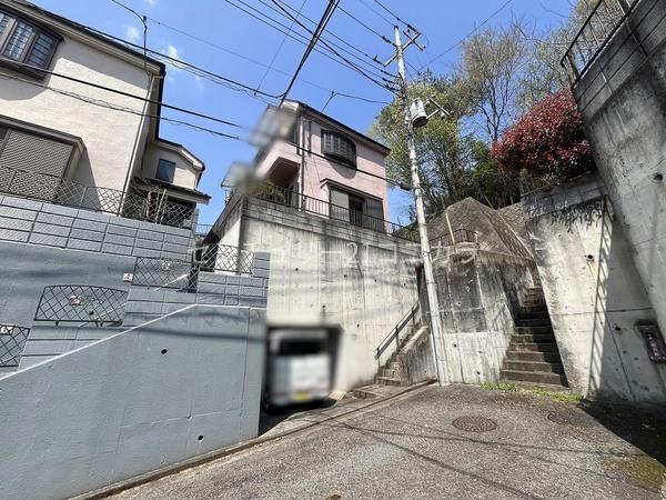 八王子市犬目町　中古一戸建て