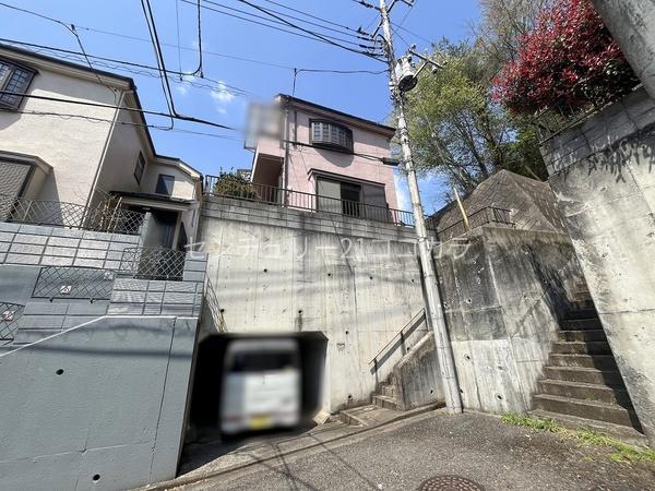 八王子市犬目町　中古一戸建て