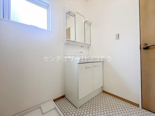 八王子市犬目町　新築一戸建て　B号棟