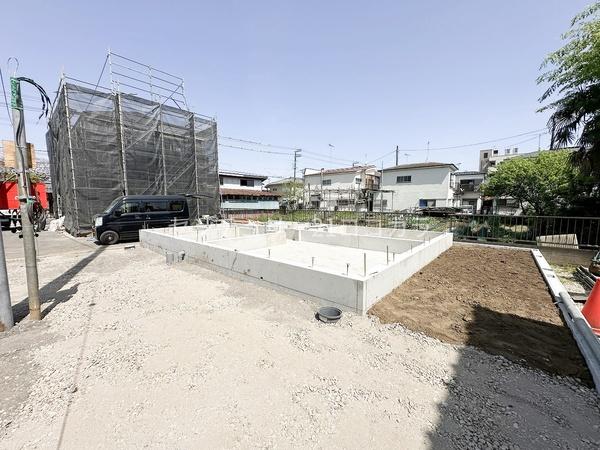 八王子市諏訪町　新築一戸建て・全3棟　2号棟