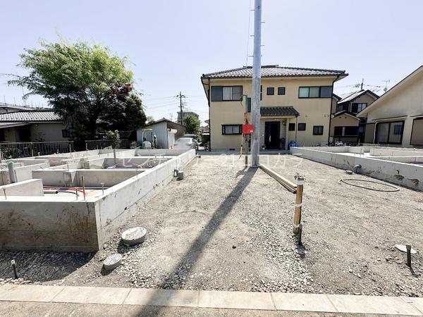 八王子市諏訪町　新築一戸建て・全3棟　2号棟