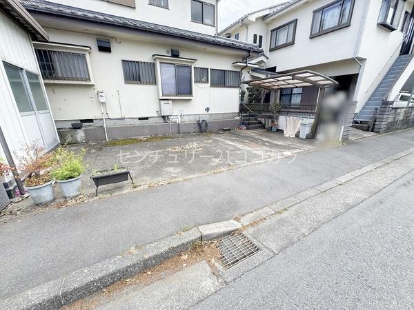 八王子市椚田町　中古一戸建て