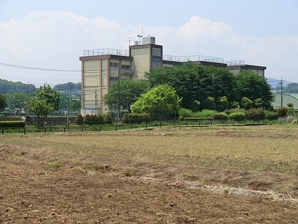 八王子市横川町の土地(八王子市立横川中学校)