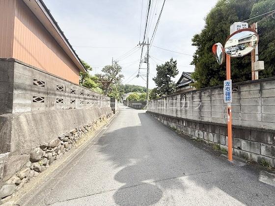 日野市平山 新築一戸建て・全4棟 3号棟(前面道路含む現地写真)