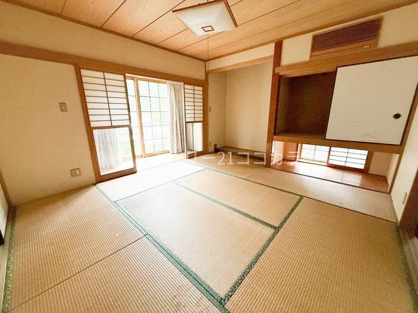 八王子市裏高尾町の中古一戸建て