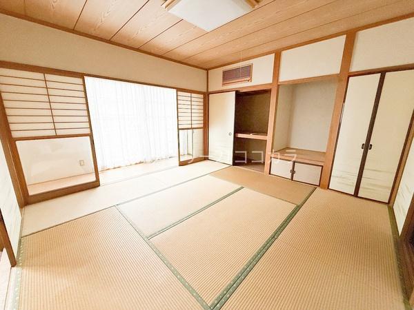 八王子市裏高尾町の中古一戸建て