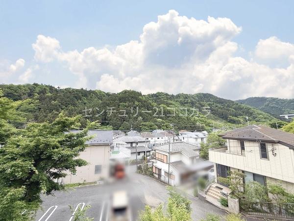 八王子市裏高尾町の中古一戸建て