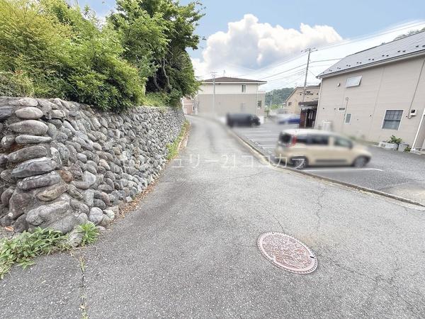 八王子市裏高尾町の中古一戸建て