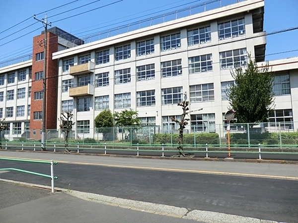 八王子市高倉町の中古一戸建て(八王子市立高倉小学校)