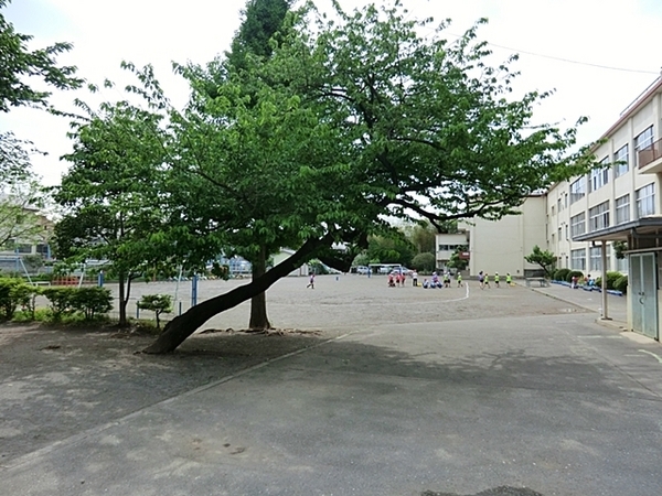 八王子市片倉町の土地(八王子市立由井第二小学校)