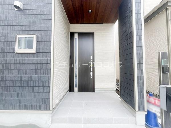 八王子市川口町17期 新築一戸建て全6棟・B号棟(玄関)