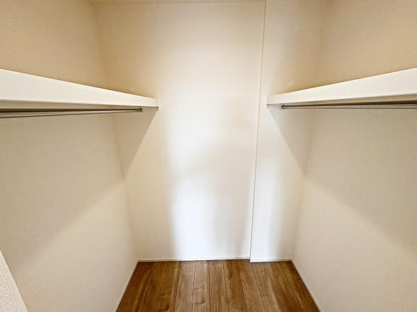 八王子市富士見町 新築一戸建て全3棟・2号棟(収納)