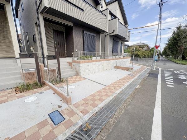 八王子市富士見町 新築一戸建て全3棟・2号棟(駐車場)