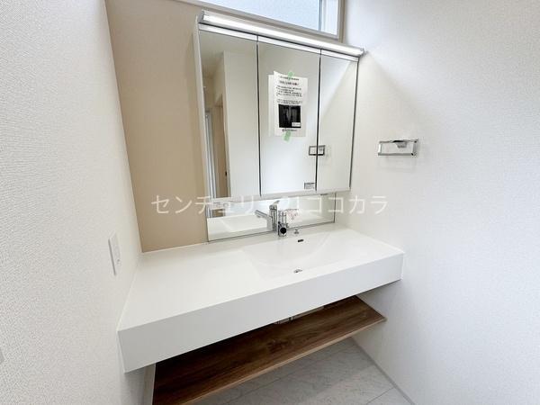 八王子市散田町4丁目新築一戸建て・全3棟　3号棟