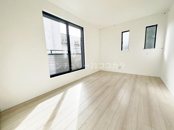 八王子市北野町 新築一戸建て・全3棟 3号棟(洋室)