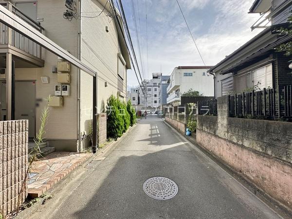 八王子市北野町 新築一戸建て・全3棟 3号棟(前面道路含む現地写真)