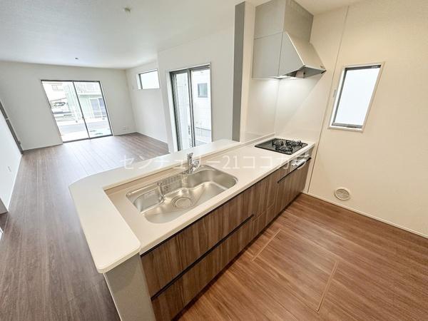 あきる野市野辺　新築一戸建て　全5棟　2号棟