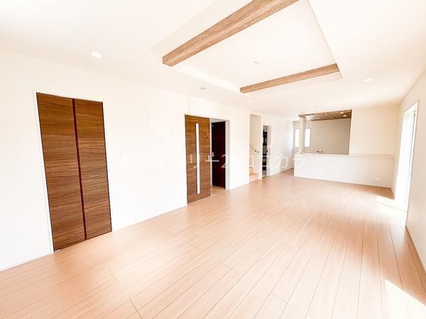 八王子市堀之内　新築一戸建て　2号棟