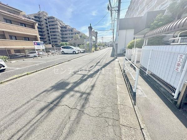京王めじろ台マンションＡ棟