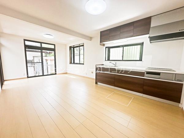 八王子市弐分方町　中古一戸建て