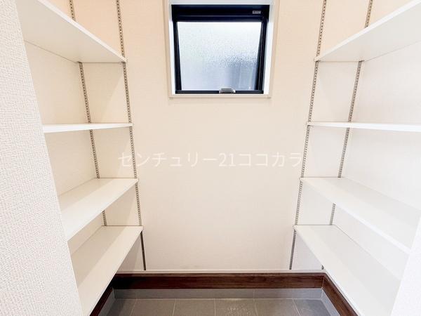 八王子市下恩方町　新築一戸建て　2号棟