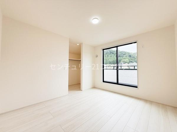 八王子市下恩方町　新築一戸建て　3号棟